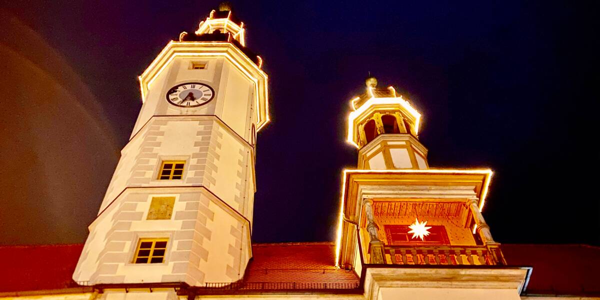 Weihnachtliches Rathaus