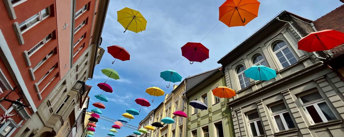 Schirmdekoration auf dem Steinweg