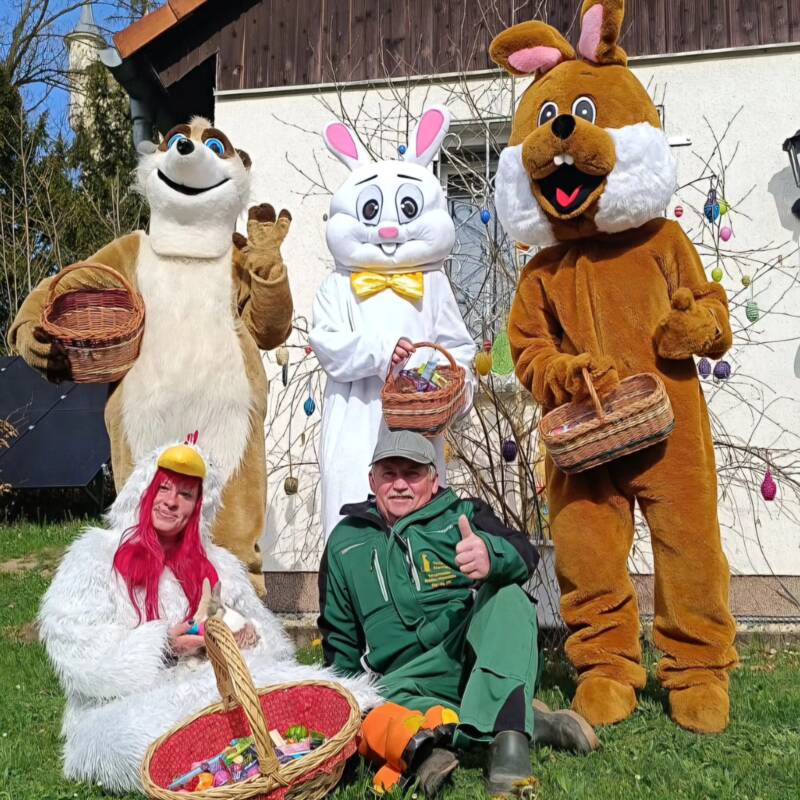 Das Tiergarten-Team freut sich auf Euren Besuch zum Osterfest!